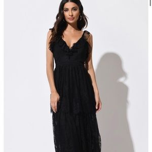 Tobi Luna 3 tiered ruffle lace dress